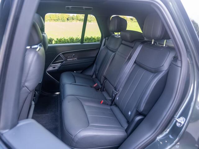 Land Rover RANGE ROVER 3.0 P460e HSE PHEV | Volleder | Meridian 3d Surround | Stoelkoeling en verw achterin | Elek Trekhaak | Black pack | Org NL, 1 eig & 13.000km