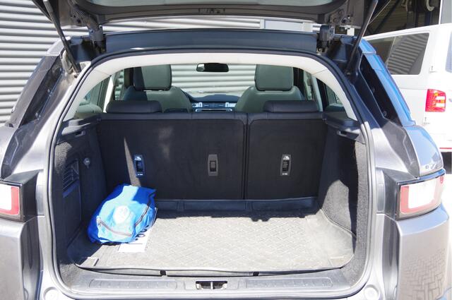 Land Rover RANGE ROVER EVOQUE 2.0 eD4 Urban Series Pure EURO6, 150PK, PANODAK, TREKHAAK, CAMERA, NAVI, CRUISE, CLIMA, PARKEERSENSOREN, LANE ASSIST