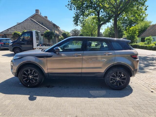 Land Rover RANGE ROVER EVOQUE 20d 110KW AWD Aut. Pano