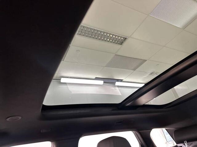 Land Rover RANGE ROVER EVOQUE 1.5 P300e AWD R-Dynamic SE