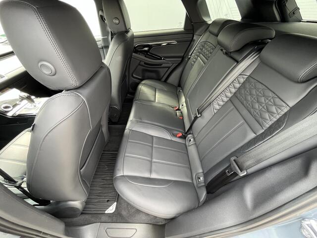 Land Rover RANGE ROVER EVOQUE 1.5 P300e AWD SE PHEV / Virtual Cockpit / Head-Up Display / Keyless Start / Navigatie full map / EAER 55 km stad 63 km / Elektrische Trekhaak (Trekgewicht 1.600kg) / Elektrisch Verstelbare Voorstoelen met Geheugenset / 360° Camera / Verwarmde- Voorstoelen