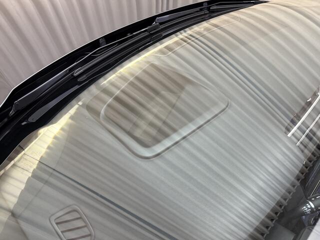 Land Rover RANGE ROVER EVOQUE 2.0 P250 AWD R-Dynamic HSE *Panodak* Memory / Keyless / HUD / Leder / Cruise / Carplay / Navi / Stoelverwarming / ECC Clima / 20'' LMV