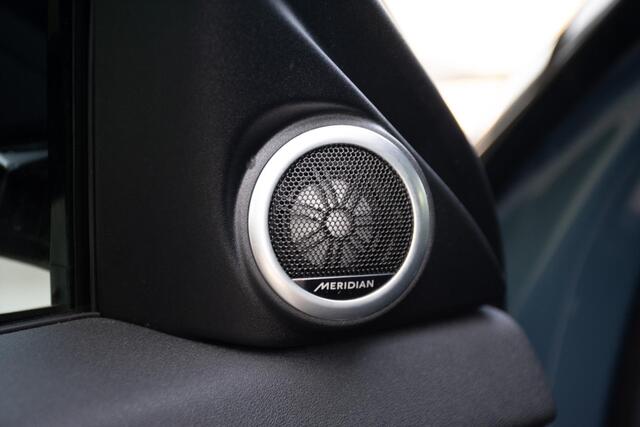 Land Rover RANGE ROVER EVOQUE 1.5 P300e PHEV AWD Dynamic SE Facelift l Black Pack l Schuif-/kantel Pano dak l l Adapt. Cruise l 20" l Carplay