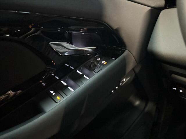 Land Rover RANGE ROVER EVOQUE P270e S Black Pack Panorama ACC Memory Leder 360°5jaar garantie