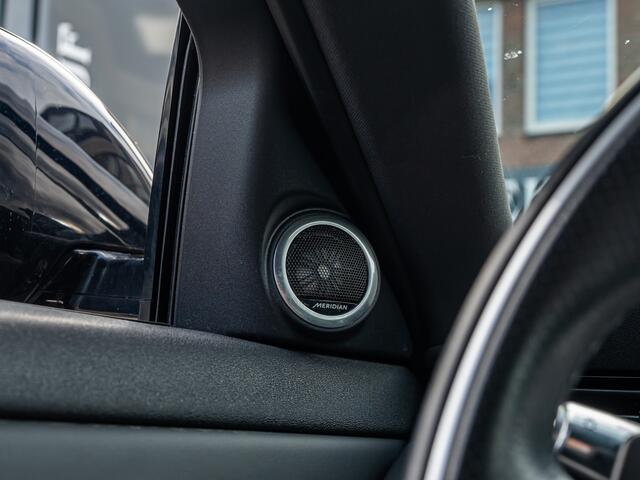 Land Rover RANGE ROVER EVOQUE 1.5 P300e AWD R-Dynamic HSE 20 INCH MERIDIAN MEMORY STOEL CAMERA BLACK OPTIC LED BOMVOL!!