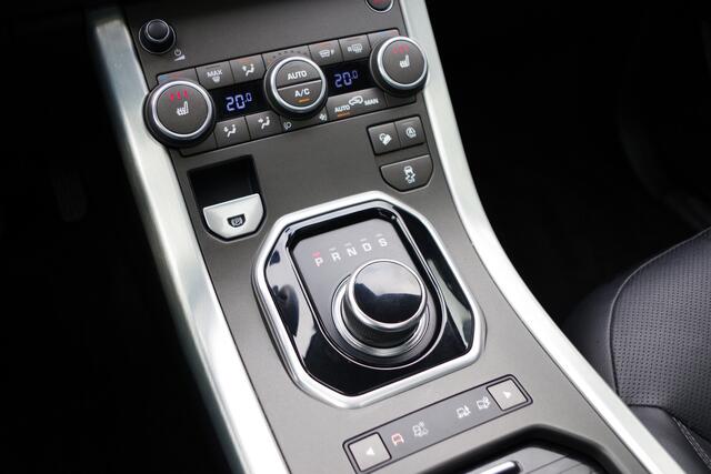 Land Rover RANGE ROVER EVOQUE 2.0 241 PK Si4 HSE Dynamic, Trekhaak, Panoramadak, Stoelverwarming, LED