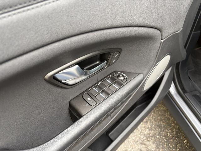 Land Rover RANGE ROVER EVOQUE 2.0 eD4 Urban Series SE / LEER / NAVI / PANORAMADAK / CRUISE / 122dkm! NAP!