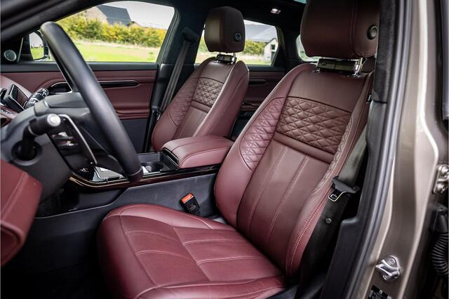 Land Rover RANGE ROVER EVOQUE 1.5 P300e AWD Autobiography Stoelventilatie Panorama ACC Meridian