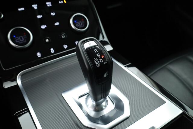 Land Rover RANGE ROVER EVOQUE 1.5 P300e AWD S | Afn. Trekhaak | 20'' | 360cam | Stoel- Stuurverw. | Dodehoekdet. | Apple CarPlay