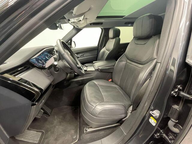 Land Rover RANGE ROVER SPORT 3.0 P440e Dynamic SE PHEV 23" l Panorama l BTW l 1e eigenaar