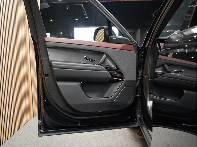 Land Rover RANGE ROVER SPORT D250 SE Dynamic D250 SE 3.0 V6 Pano Meridian Surround