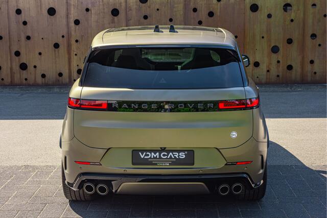 Land Rover RANGE ROVER SPORT 4.4 P635 SV Edition One Carbon Bronze | FULL PPF | Carbon Stoelen | Massage | Pano | 23" Carbon Velgen | Keramisch | VOL |
