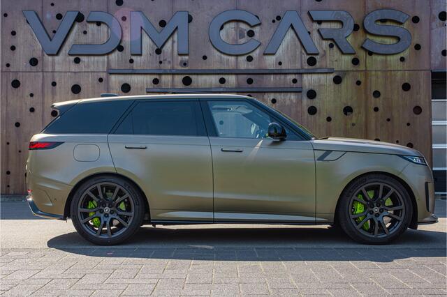 Land Rover RANGE ROVER SPORT 4.4 P635 SV Edition One Carbon Bronze | FULL PPF | Carbon Stoelen | Massage | Pano | 23" Carbon Velgen | Keramisch | VOL |