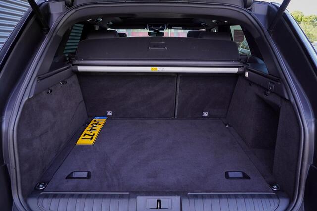 Land Rover RANGE ROVER SPORT 3.0 TDV6 HSE Dynamic / Pano / Carplay / Volledige Historie