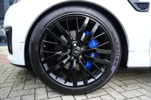 Land Rover RANGE ROVER SPORT 5.0 V8 Supercharged SVR 551pk Panoramadak/Stoelverwarming/Kuipstoelen