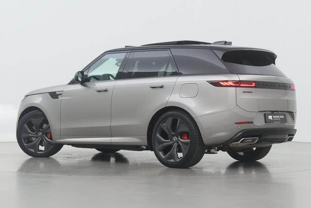 Land Rover RANGE ROVER SPORT 3.0 P460e Dynamic HSE | Black Pack | Flux Silver | 23 Inch | Massage+Ventilatie | Trekhaak | Head-Up