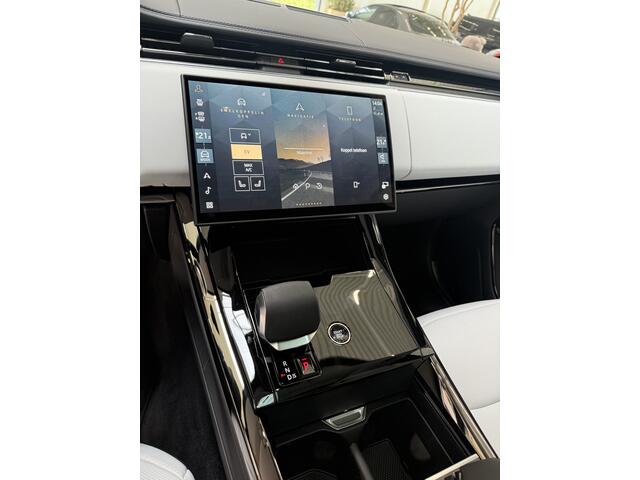 Land Rover RANGE ROVER SPORT 3.0 P460e Dynamic HSE / Stormer Handling | Pano | 23inch | Cold clima |