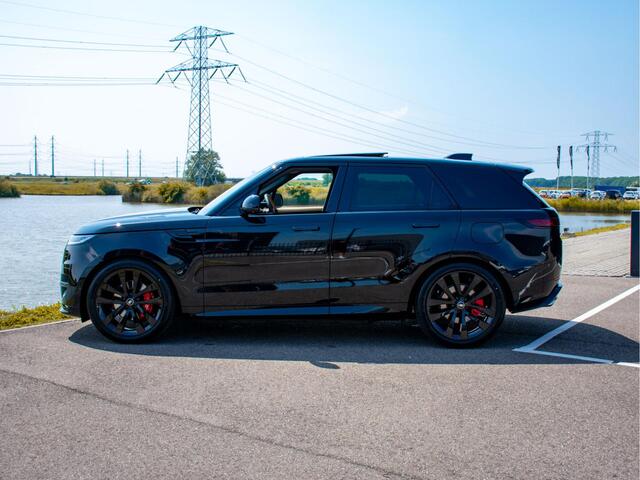 Land Rover RANGE ROVER SPORT 3.0 P460e SE PHEV Trekhaak l Schuif- /kantel Pano l Stoelventilatie l Black Pack l 23" Inch