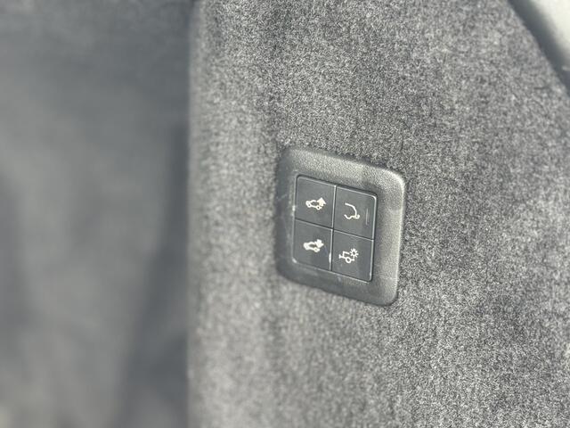 Land Rover RANGE ROVER SPORT 3.0 SDV6 HSE Dynamic | Panorama | Stoelventilatie | HUD | Wegkl. Trekhaak