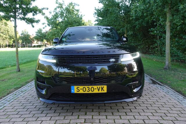 Land Rover RANGE ROVER SPORT 3.0 P510e First Edition | Pano | Meridian | Luchtvering | 4 Wiel sturing | 360 Camera | Massage stoelen | Stoel ventilatie | HUD | Glascoating |