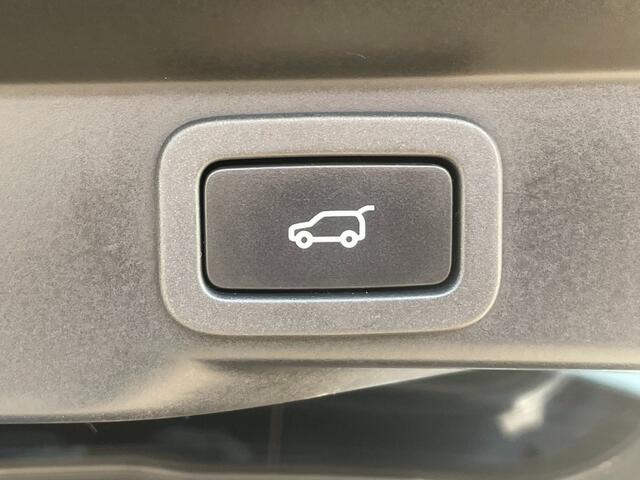 Land Rover RANGE ROVER SPORT 3.0 SDV6 Pano / Soft Close / Head Up