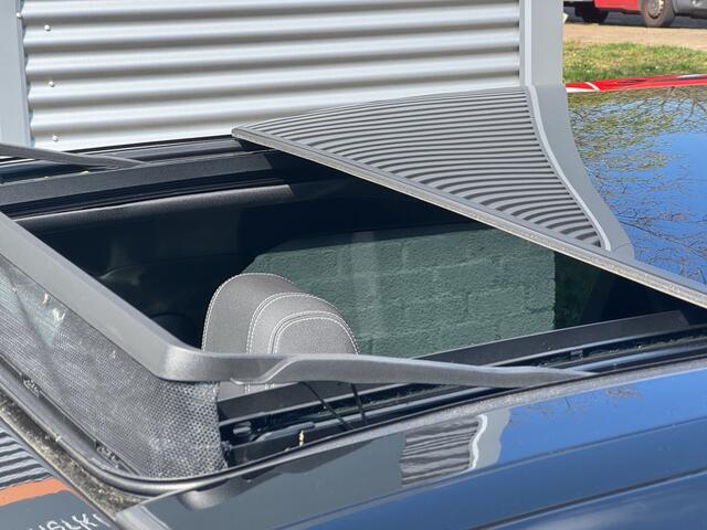 Land Rover Velar Range Rover 2.0 P400e R-Dynamic | Pano | 360 Camera | HUD | 21''