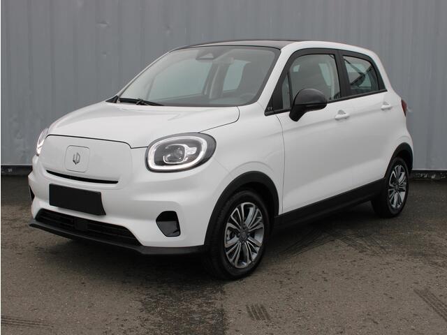 Leapmotor T03 Design 37.3 kWh Navigatie / Camera / Panoramadak /