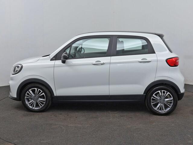 Leapmotor T03 Design | Rijklaar | Adaptive Cruise Control | Panoramadak | Achteruitrijcamera |