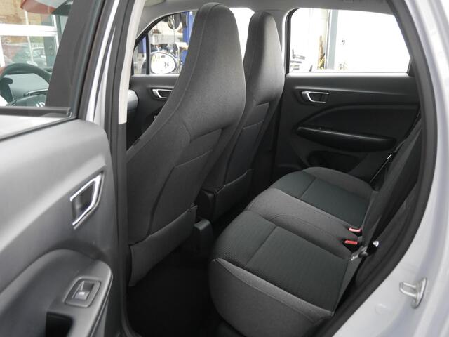 Leapmotor T03 Design 37.3 kWh | Demo | Uit voorraad leverbaar | Camera | Panoramadak | Adaptive cruise control | Dodehoek detectie | Lichtmetalen velgen