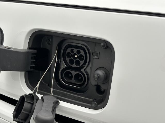 Leapmotor T03 Smart 37.7 kWh Volledig Elektrisch met 265 km WLTP Range, Airconditioning, Panoramadak, Adaptive Cruise Control en Uit voorraad leverbaar!