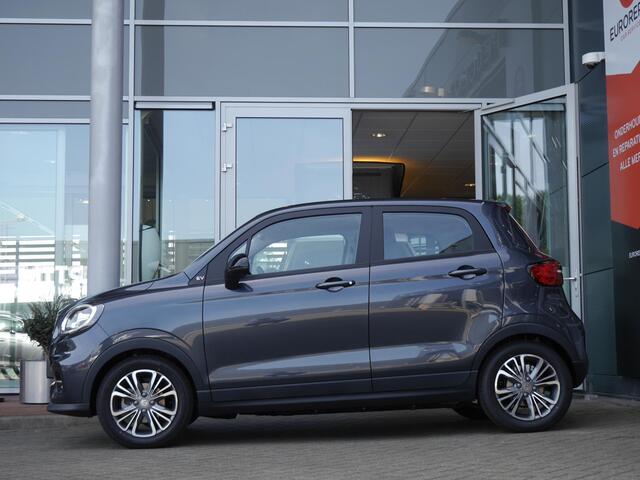 Leapmotor T03 Design 37.3 kWh | Nieuwe auto | Snel leverbaar! | Actieradius van 265 km (WLTP) Gecombineerd | Camera | Panoramadak | Adaptive cruise control | Dodehoek detectie | Lichtmetalen velgen