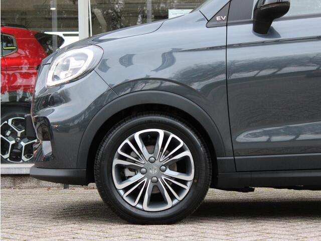 Leapmotor T03 Design 37.3 kWh | Automaat | Camera / Climate / Pano