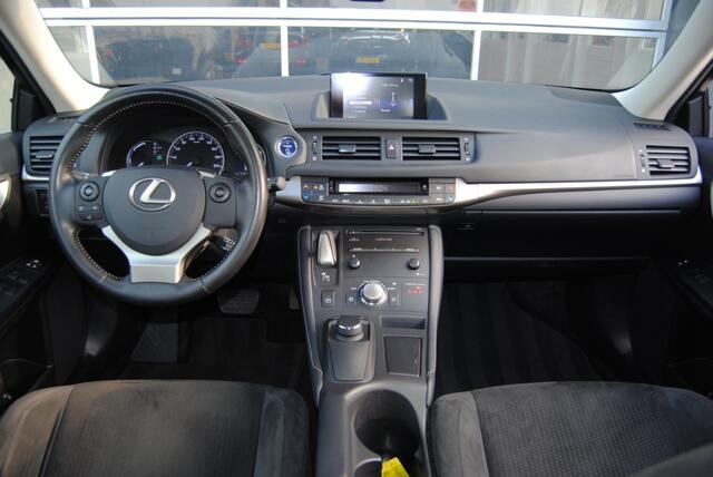 Lexus CT 200h Business Line