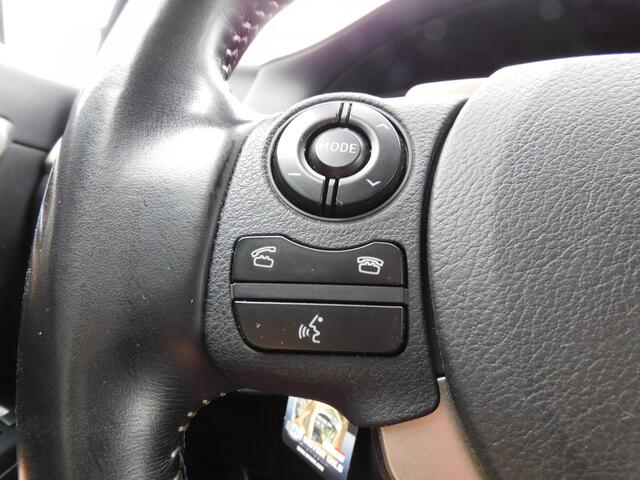 Lexus CT 200h Ultimate Edition 1e EIGENAAR! VOLLEDIG ONDERHOUDEN! NAVI! BLUETOOTH! CLIMA!