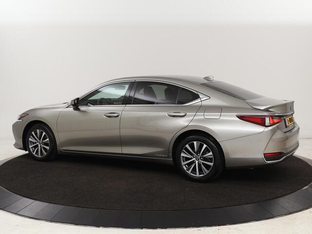 Lexus Es 300h Comfort Line | Schuifdak | Leder | Stoelverwarming | Adaptive cruise | Carplay | Camera | Memory | Keyless | Full LED