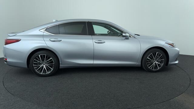 Lexus Es 300h 35th Edition