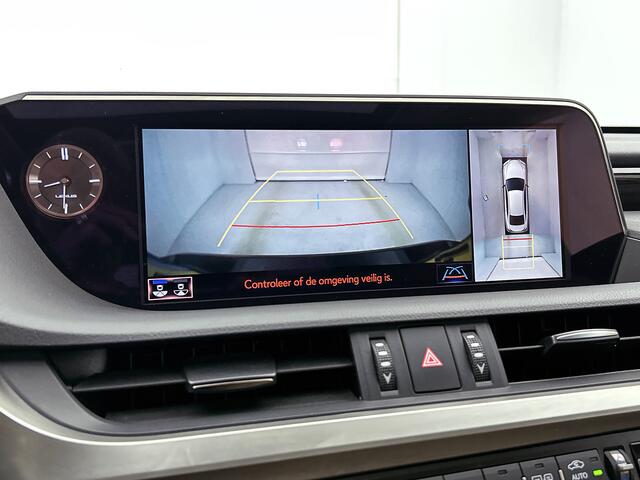Lexus Es 300h Executive Line | Stoelverwarming en -ventilatie | Head-up Display | 360 graden camera | Schuifdak