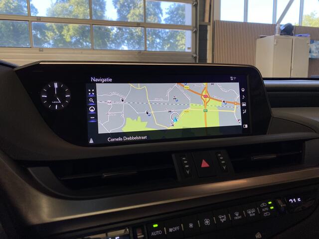 Lexus Es 300h Business Line Camera, Carplay, Schuifdak
