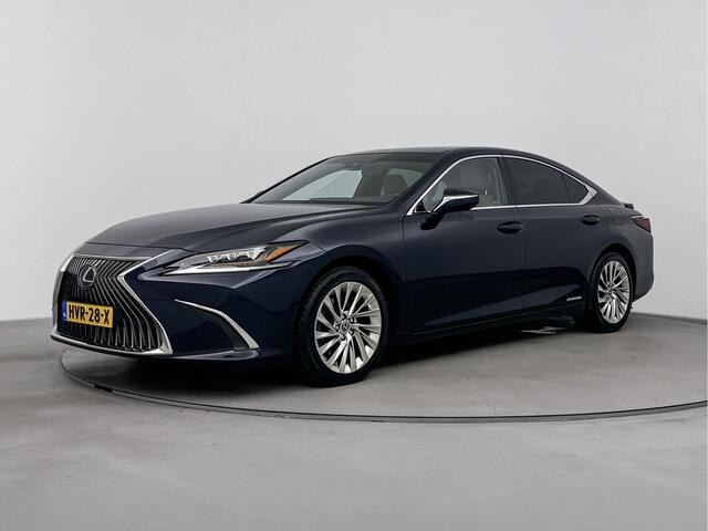 Lexus Es 300h President Line Limited | Elektrisch glazen schuif-/kanteldak | 360° Camera | Stoelverwarming -/ Ventilatie |