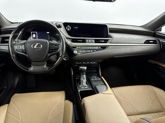 Lexus Es 300h President Line Limited | Elektrisch glazen schuif-/kanteldak | 360° Camera | Stoelverwarming -/ Ventilatie |
