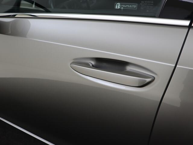 Lexus Es 300h Business Line | Sunroof | Lederen Bekleding | Apple Carplay & Android Auto |