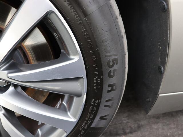 Lexus Es 300h Business Line | Sunroof | Lederen Bekleding | Apple Carplay & Android Auto |