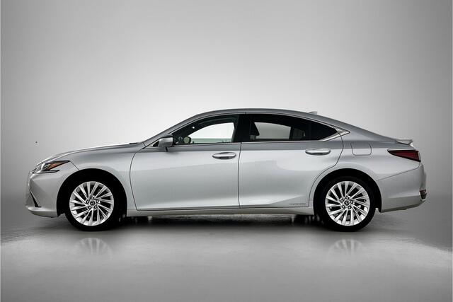 Lexus Es 300h President Line