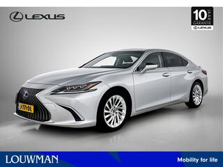 lexus-es-300h-president-line