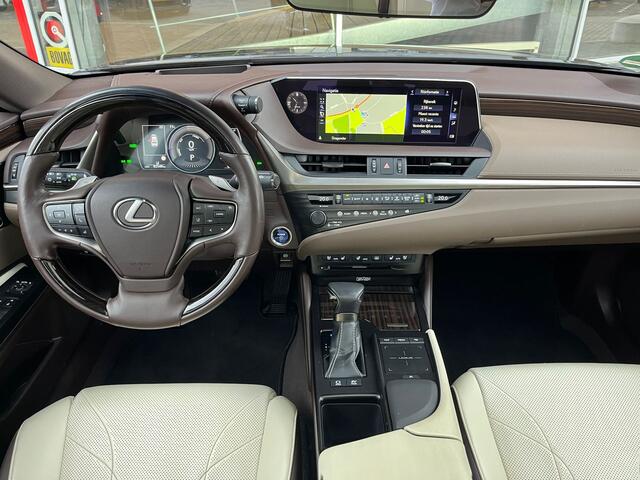 Lexus Es 300h President Line Autom. | Leder | Stoelverwarming+ventilatie | Mark Levinson Audio | Schuif-Kanteldak |