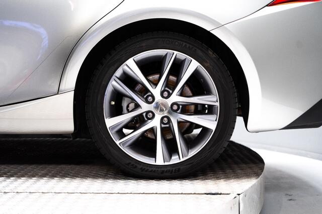 Lexus IS 300H HYBRID BUS.Line Pro, El.sch.dak, Ad.Cruise, Lane assist