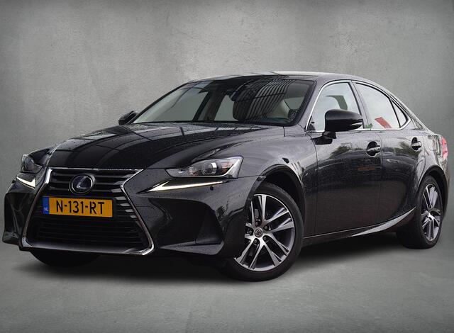 Lexus IS 300h Hybrid Business Line | Apple CarPlay | Half Leer | Camera | Climate