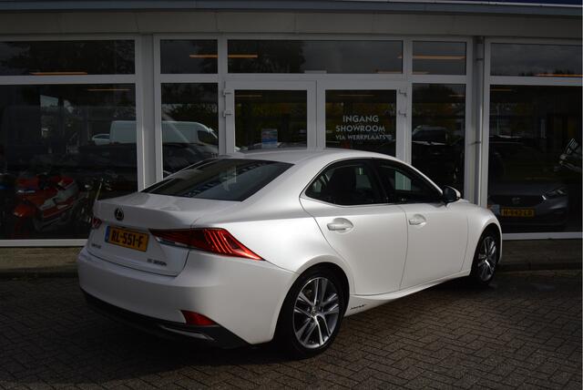 Lexus IS 300h Hybrid Business Line | Orig. NL | NAP | Cruise | Clima | Navi |