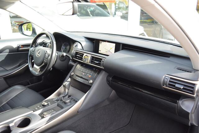 Lexus IS 300h Hybrid Business Line | Orig. NL | NAP | Cruise | Clima | Navi |