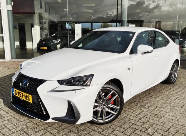 Lexus IS 300h Hybrid F-Sport Line | Navi | Dashcam v/a | Leder |